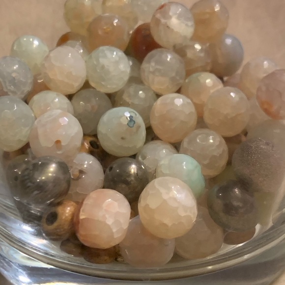 Lot of Amazonite Faceted Beads & Other Stones - Picture 6 of 10